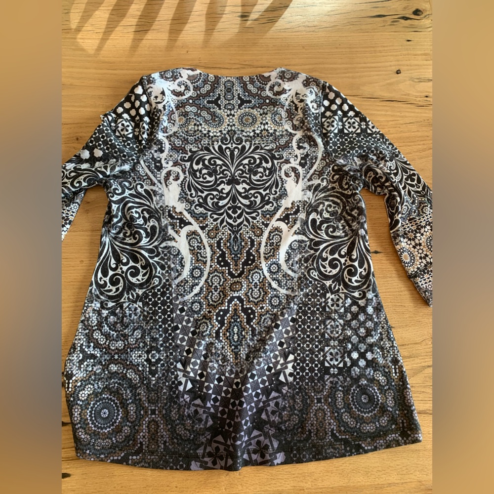 Unity World Wear 3/4 Sleeve Women’s Large Tunic Top‎ Geometric Print Multicolor - Picture 7 of 8